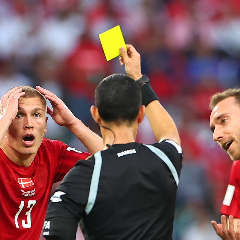 Thẻ Vàng Trong Bóng Đá Là Gì? Những Điều Cần Biết 2 The vang trong bong da la gi