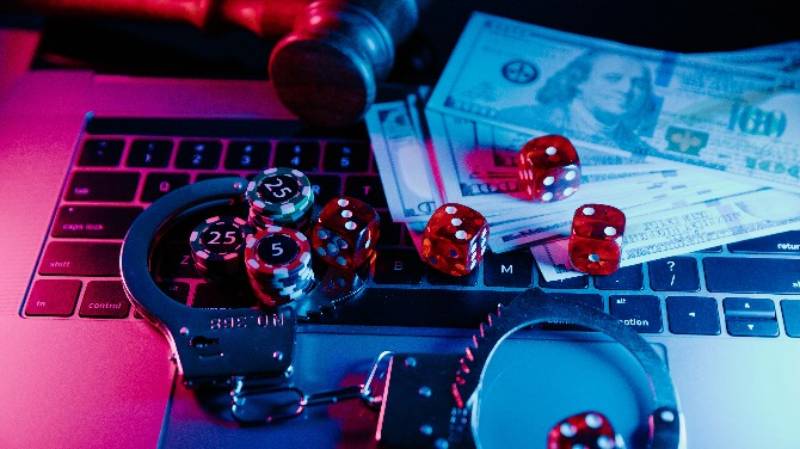 Miễn Trừ Trách Nhiệm 3 Trường hợp nhà cái được miễn trách nhiệm khi người chơi vi phạm